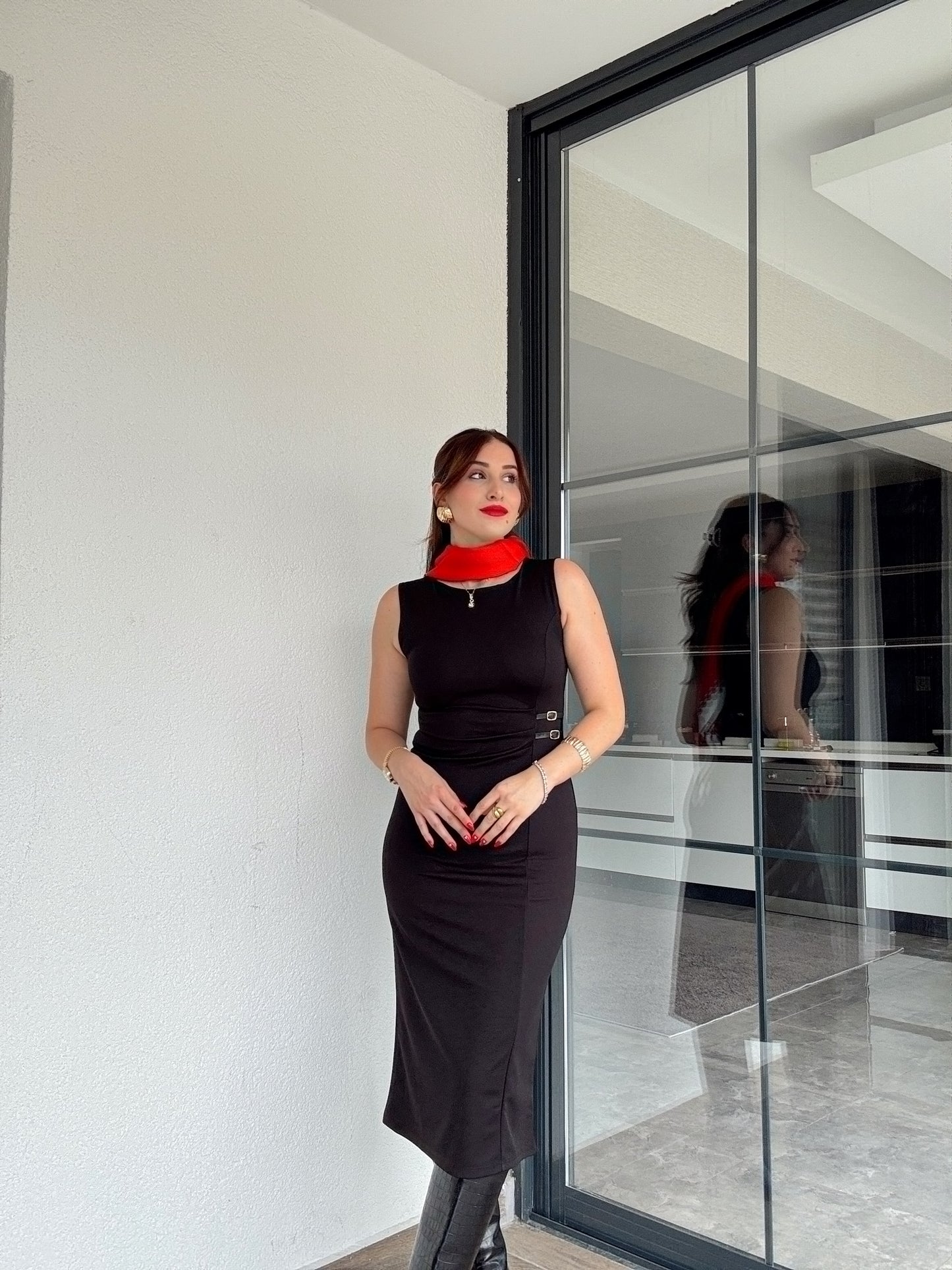 Drape detaylı midi elbise SİYAH