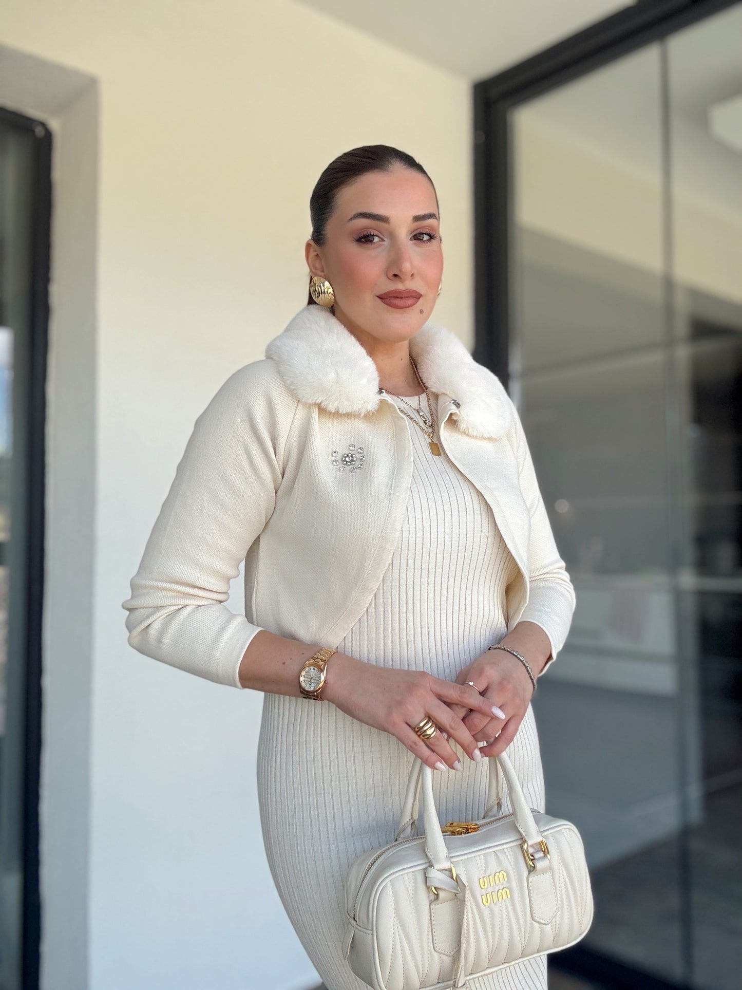 Yaka Peluş Taşlı Jile Takım Latte
