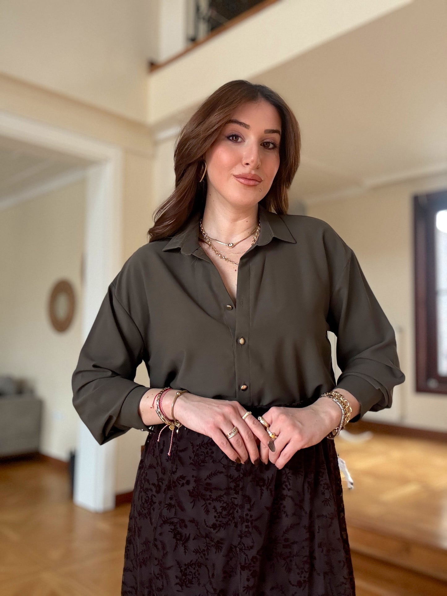 Geniş Manşetli Gömlek - ACI KAHVE