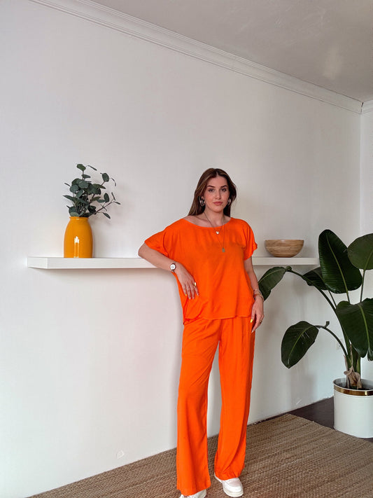 Düşük omuz detaylı tensel kumaş takım TURUNCU