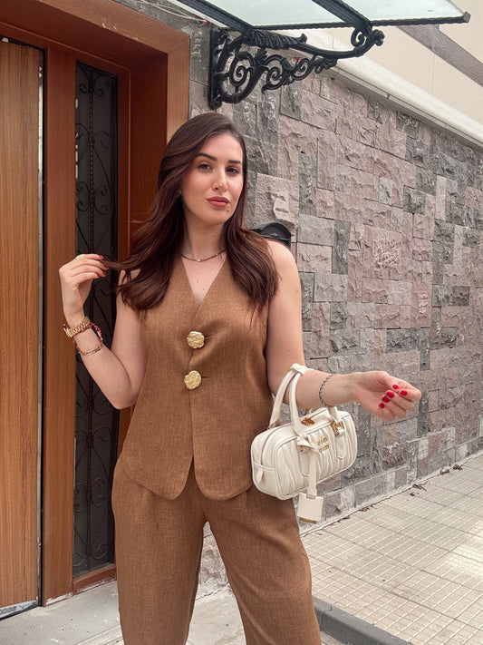 Arma Düğme Detaylı Yelekli Takım Kahve