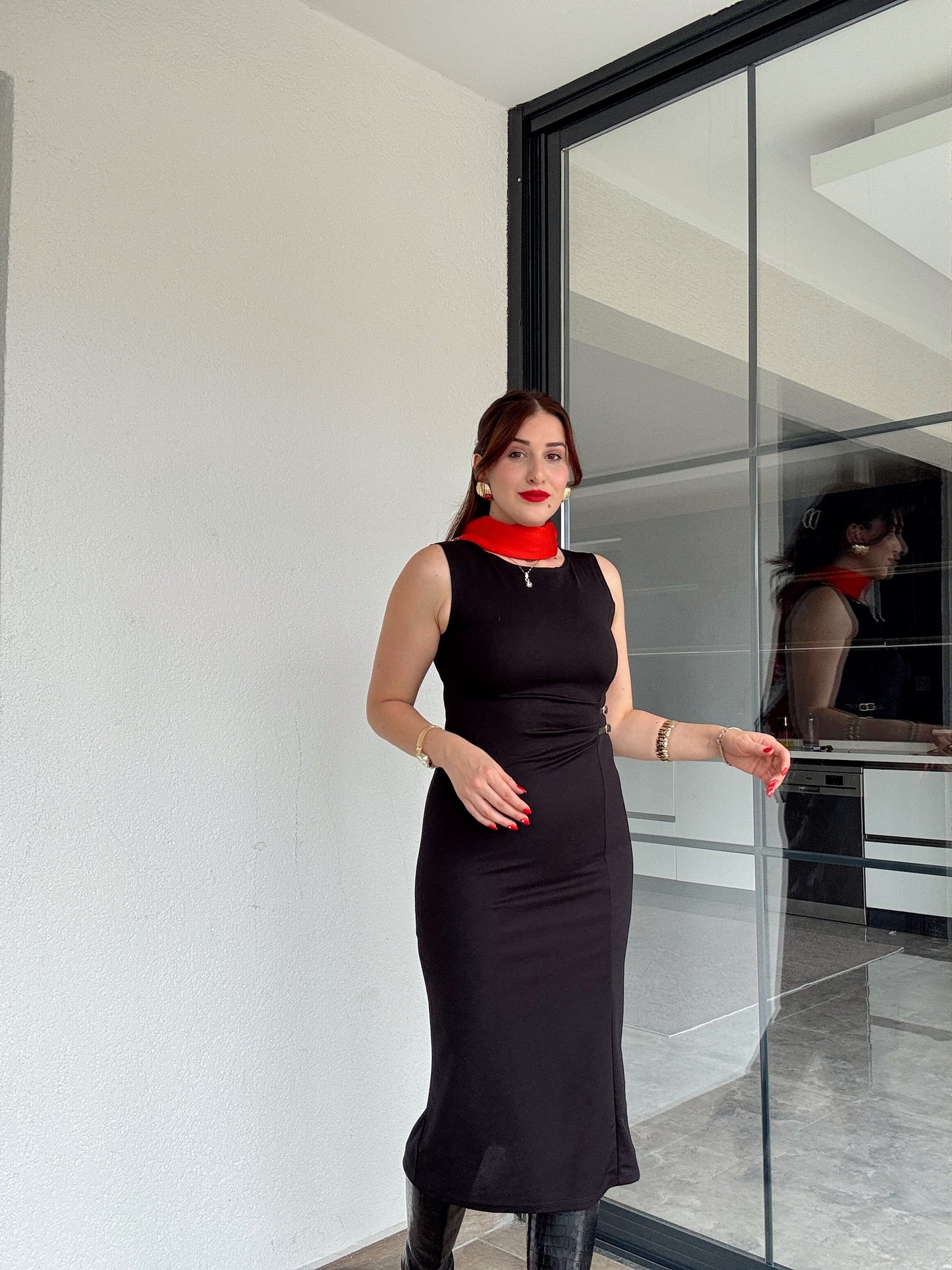 Drape detaylı midi elbise SİYAH