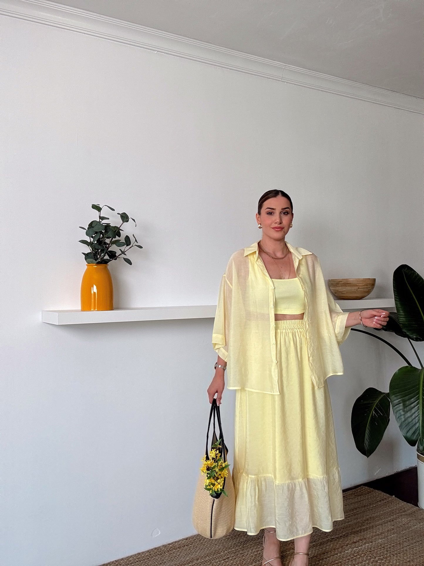 Üç parça etekli takım SARI
