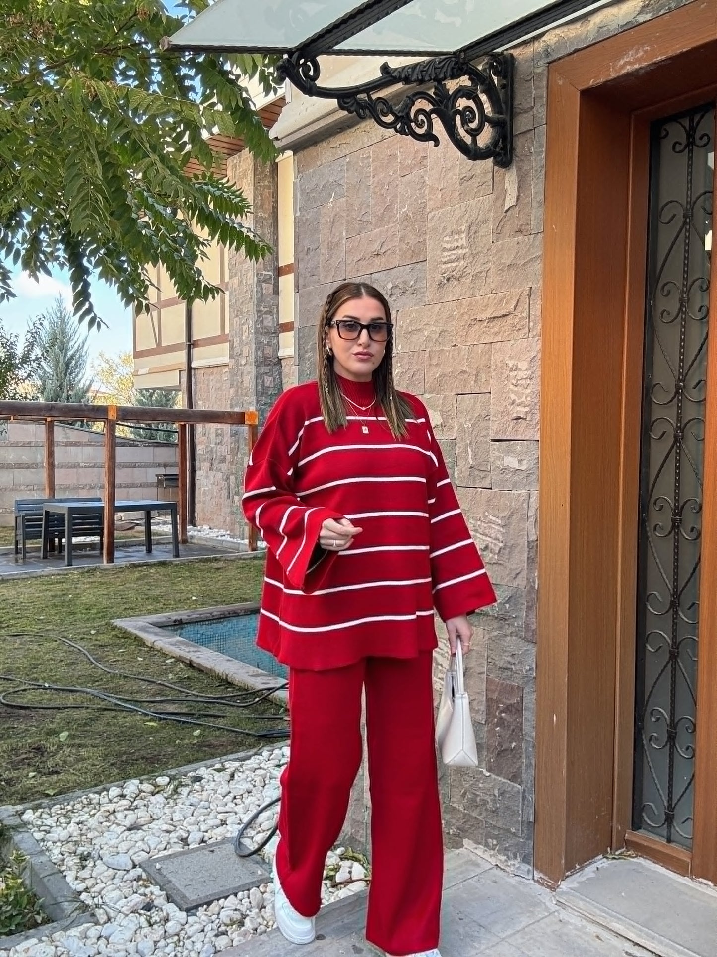 Çizgili Yarım Balıkçı Pantolonlu Takım KIRMIZI