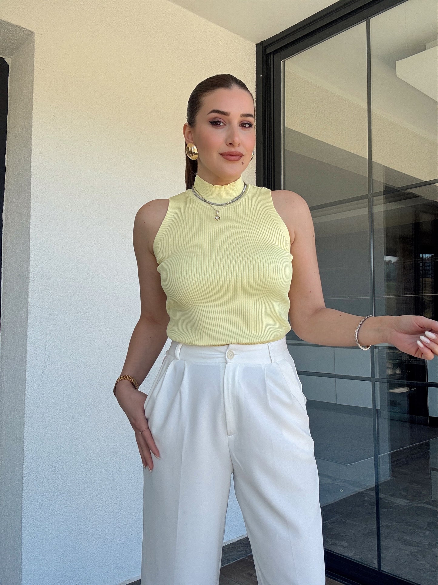 Kolsuz fitilli triko badi SARI