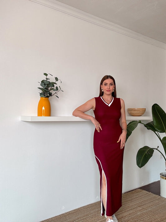 V yaka Yırtmaçlı elbise Bordo