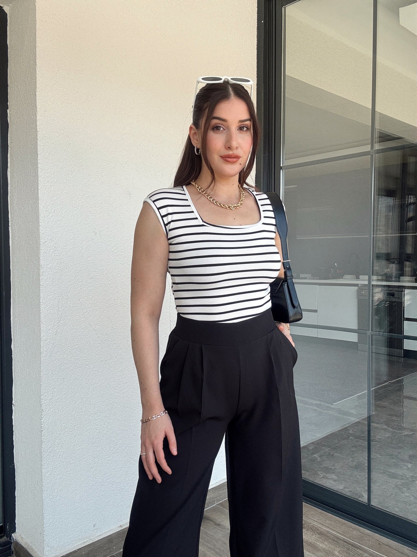Kare Yaka Çizgili Crop - BEYAZ