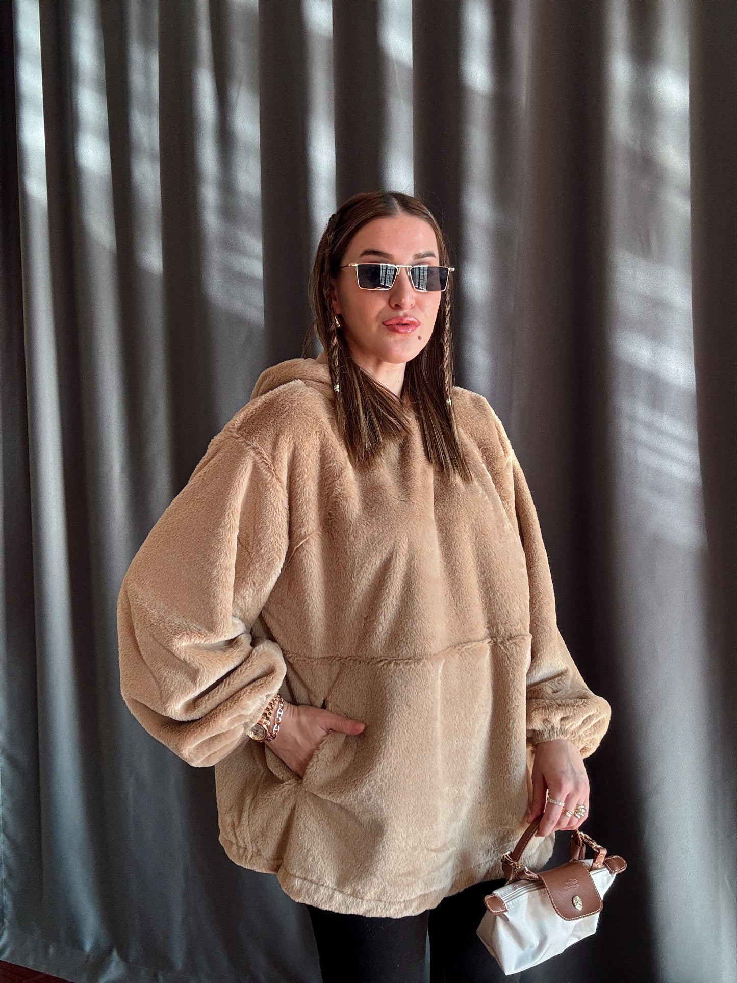 Ms. M Model Salaş Sweatshirt - Cappuccino