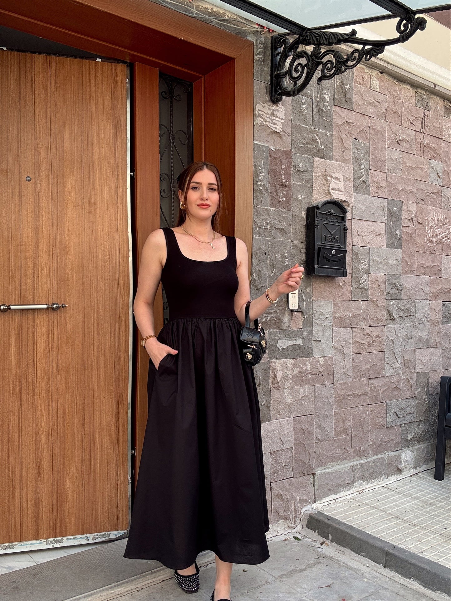 Kalın Askı Poplin Elbise Siyah
