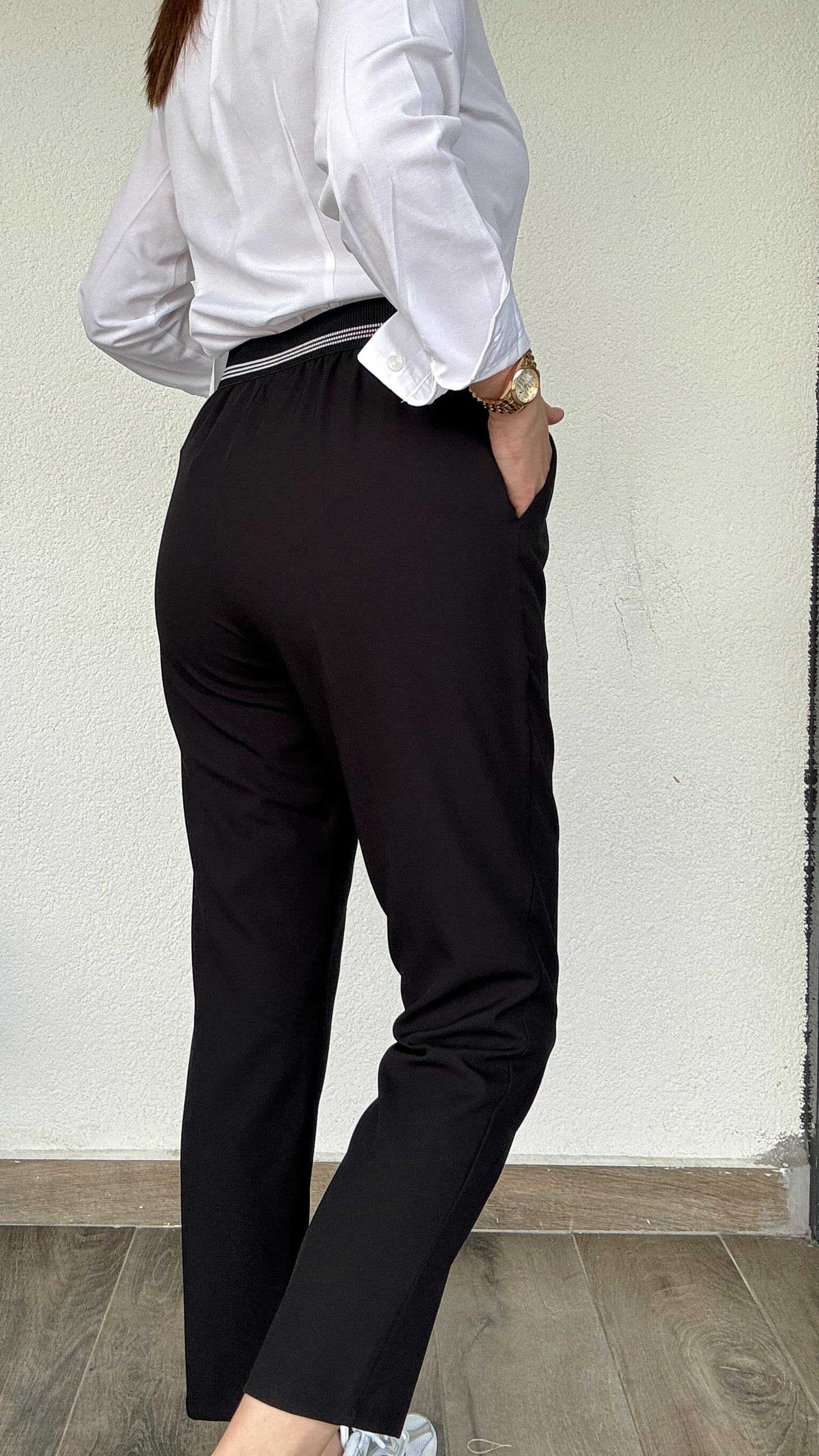 Önü Pileli Bel Çizgi Lastikli Pantolon - SİYAH