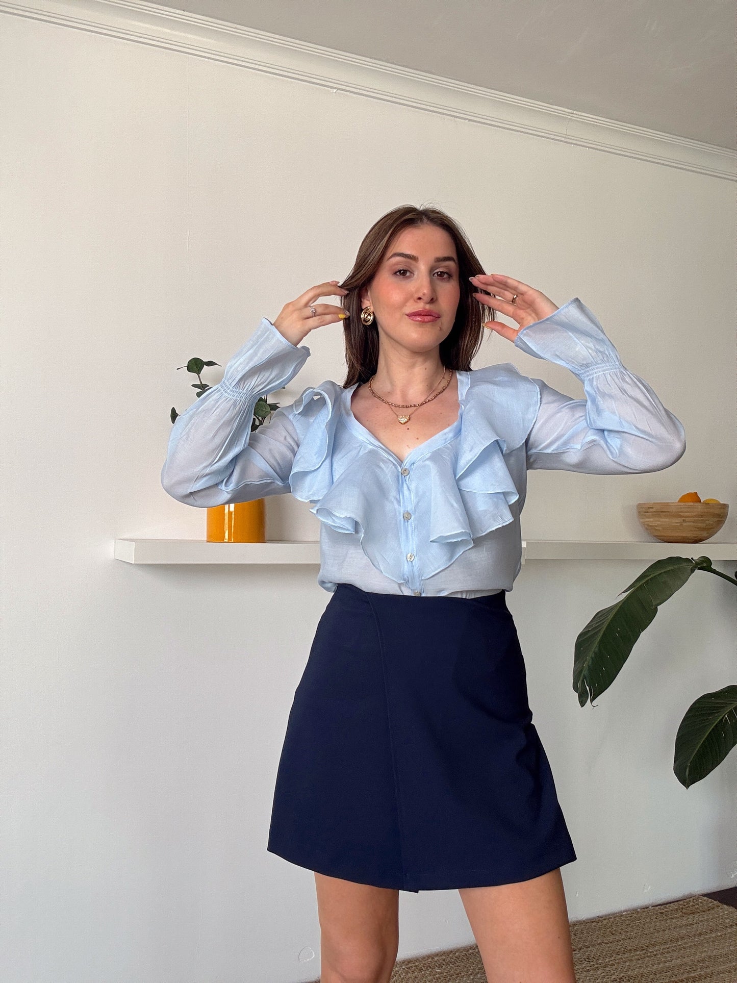 Fırfır Detaylı Aerobin Kumaş Gömlek Mavi