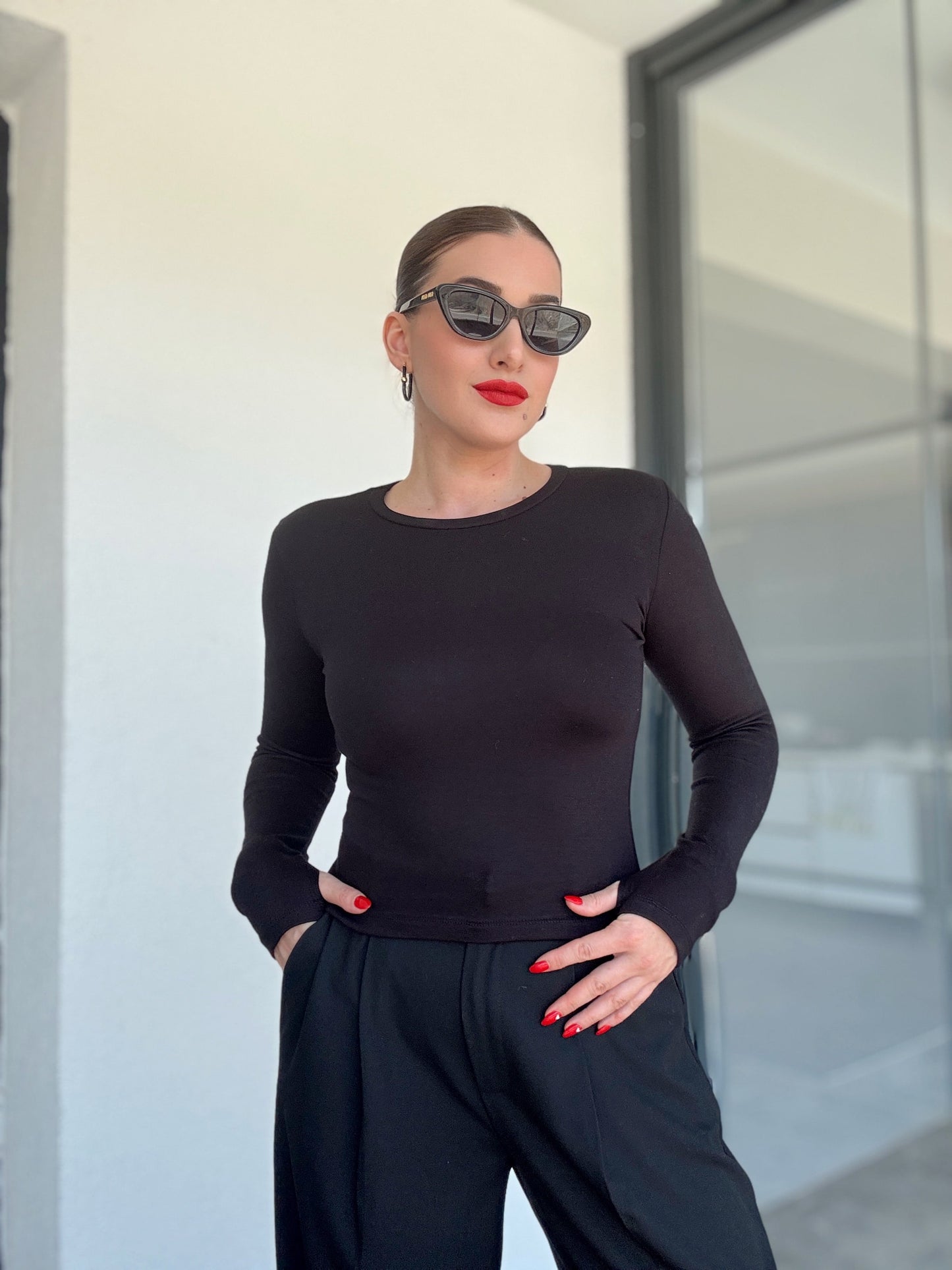 Buzi parmak Geçmeli Bluz Siyah