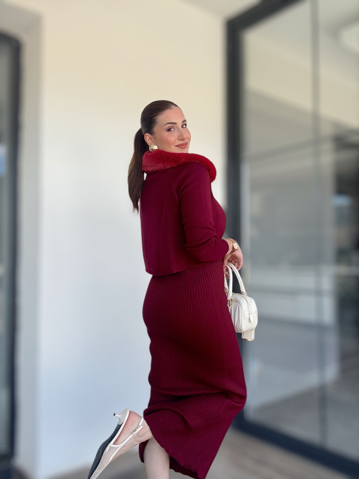Yaka Peluş Taşlı Jile Takım Bordo