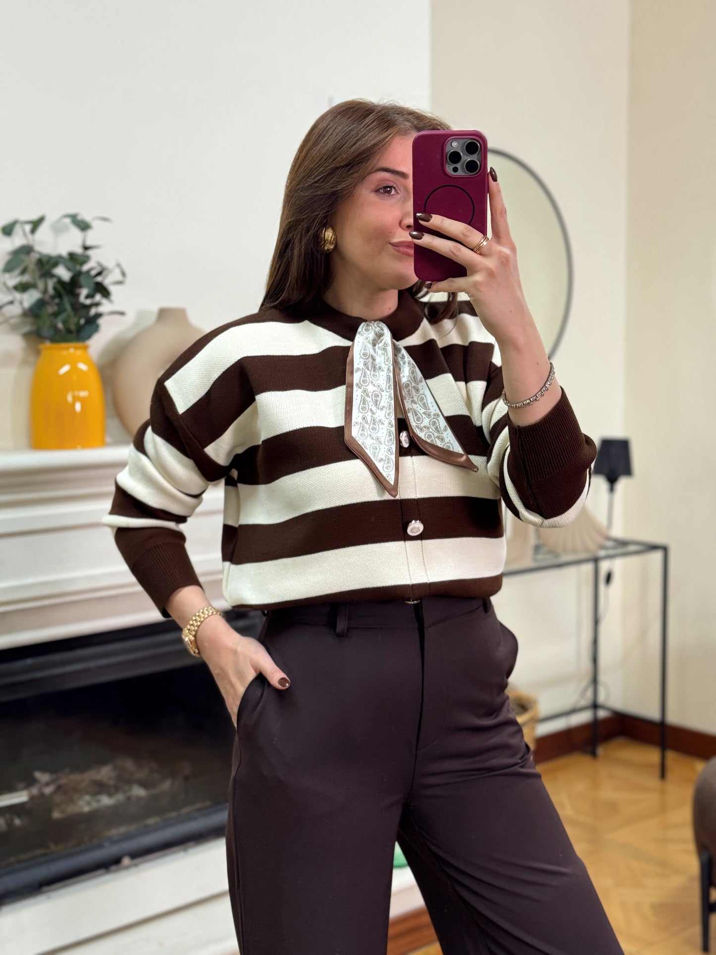 Düğmeli fularlı kazak-KAHVERENGİ