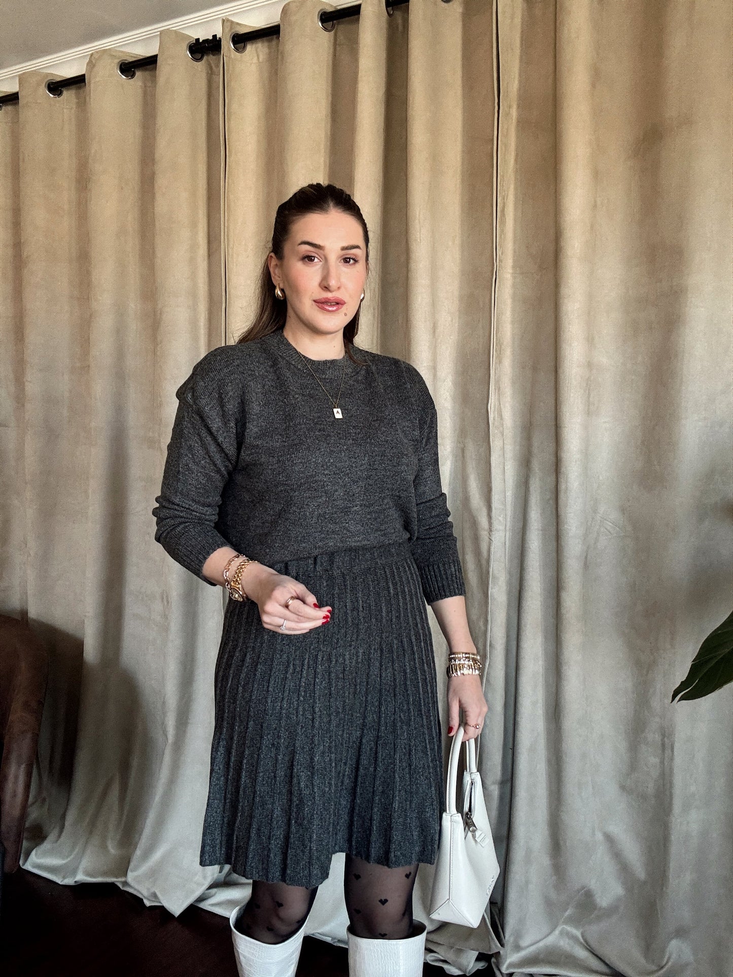 Etekli Pileli Yumoş Balıkçı Takım Antrasit