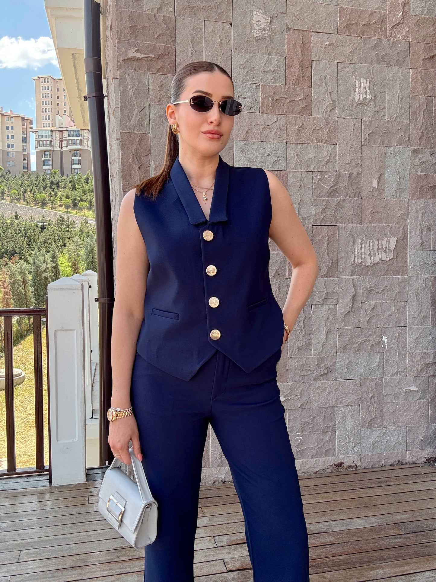 Elisa düğmeli yelekli takım LACİVERT