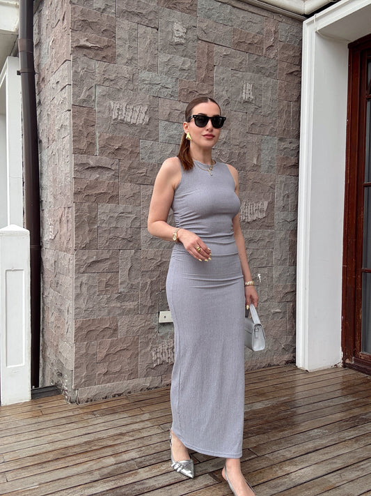 Krinkıl yan lastik büzgülü kolsuz elbise KOYU GRi