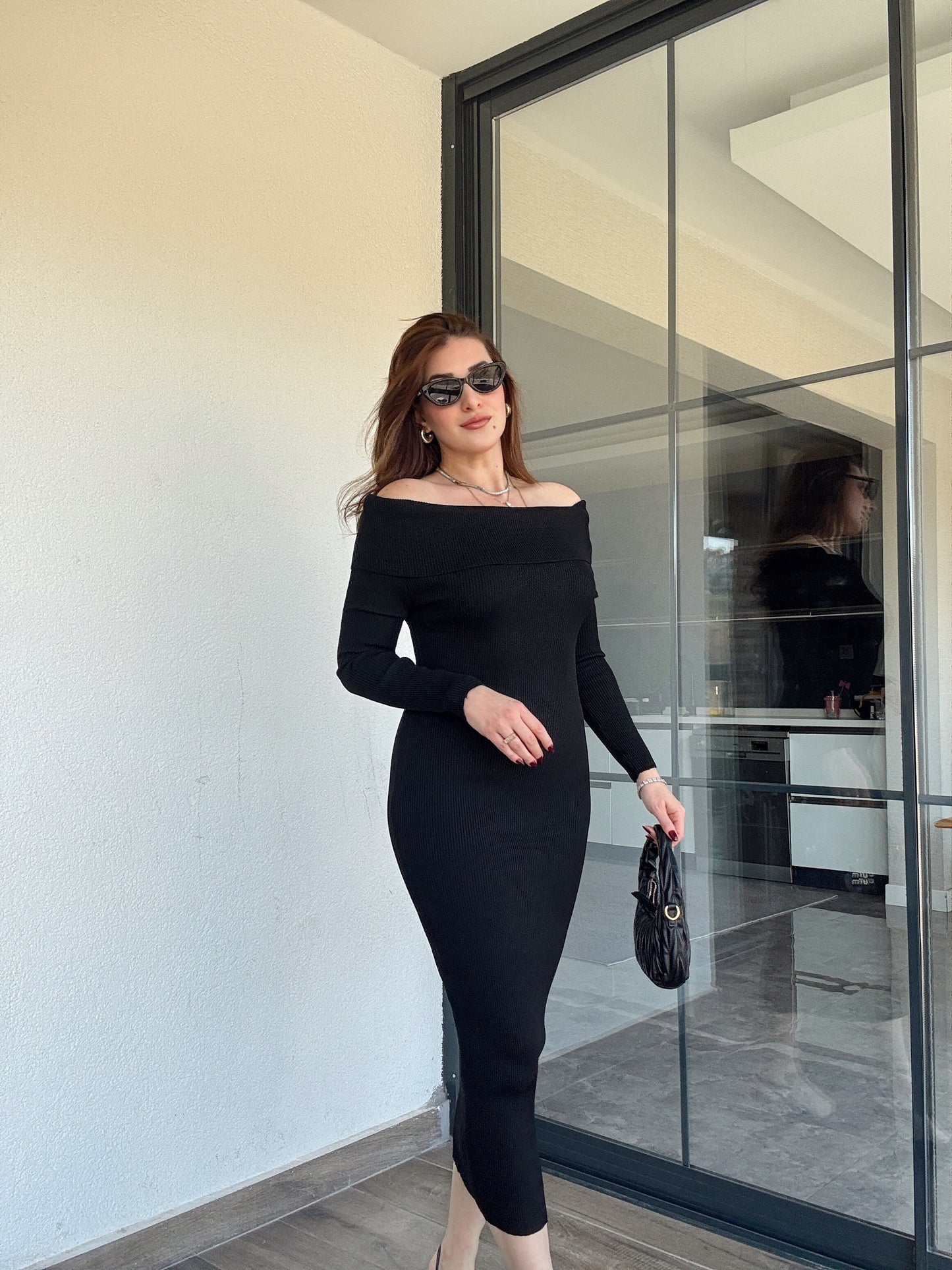 Madonna yaka triko elbise-SİYAH