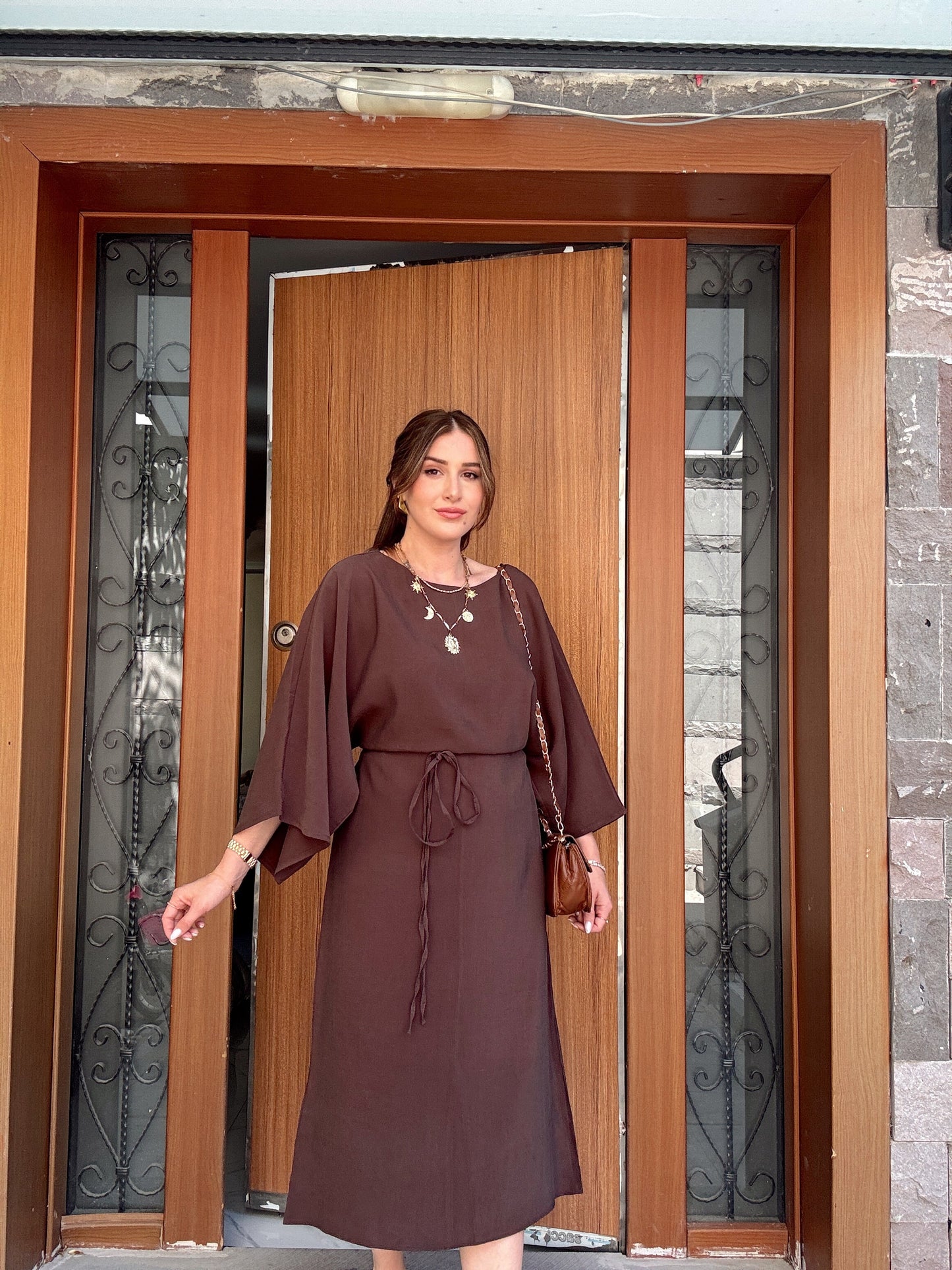 Bağlama Model Cupra bel Kuşaklı Yarasa Kol elbise Kahve