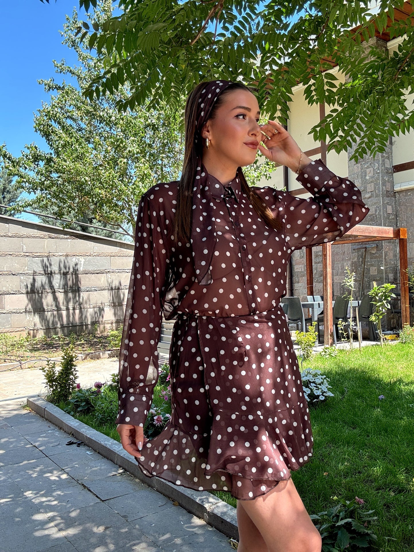 Puantiye desenli fularlı takım Kahve