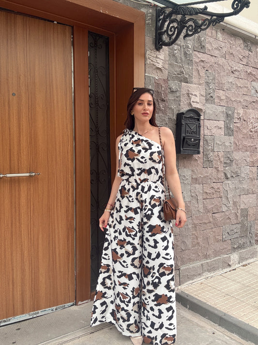 Büyük Leopar Desenli Tek Omuz Tulum Beyaz