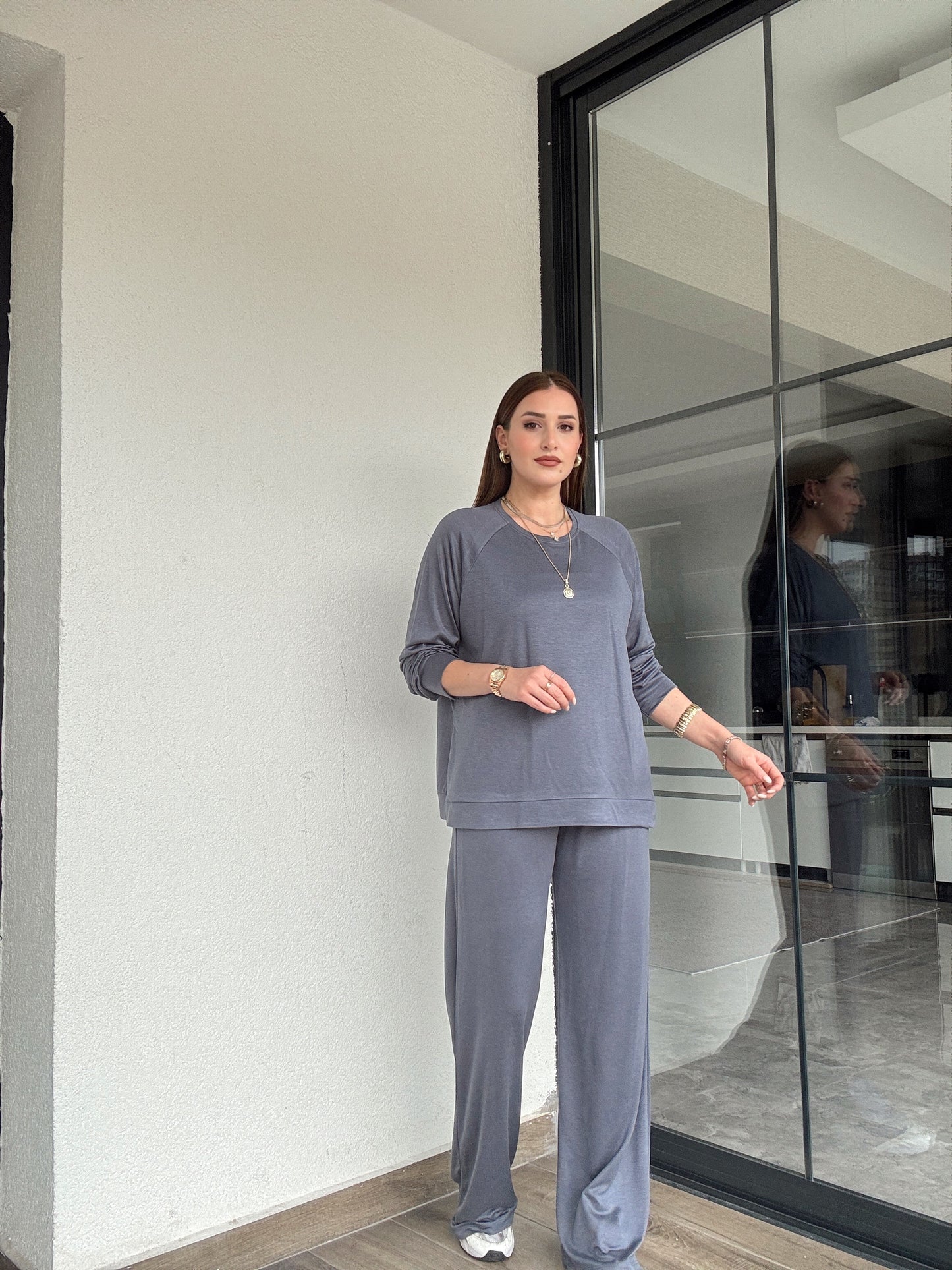 Modal kumaş reglan kol yırtmaç detaylı takım-FÜME