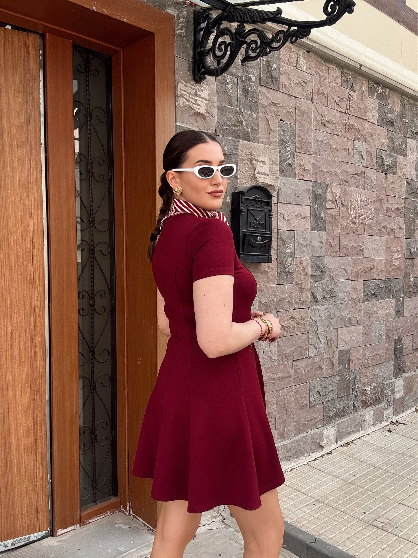 Biyeli volanlı basic elbise BORDO