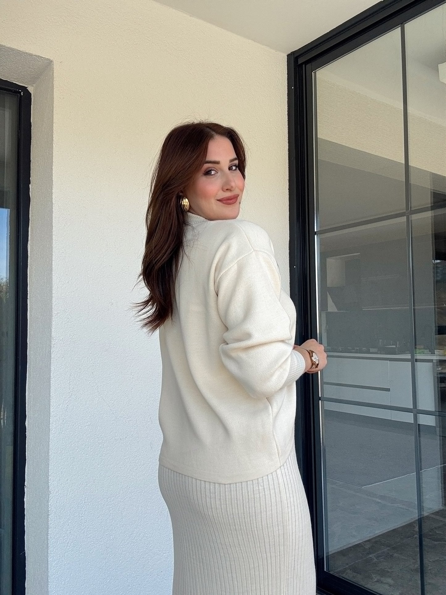 Kalpli kot garnili Jile triko takım Latte