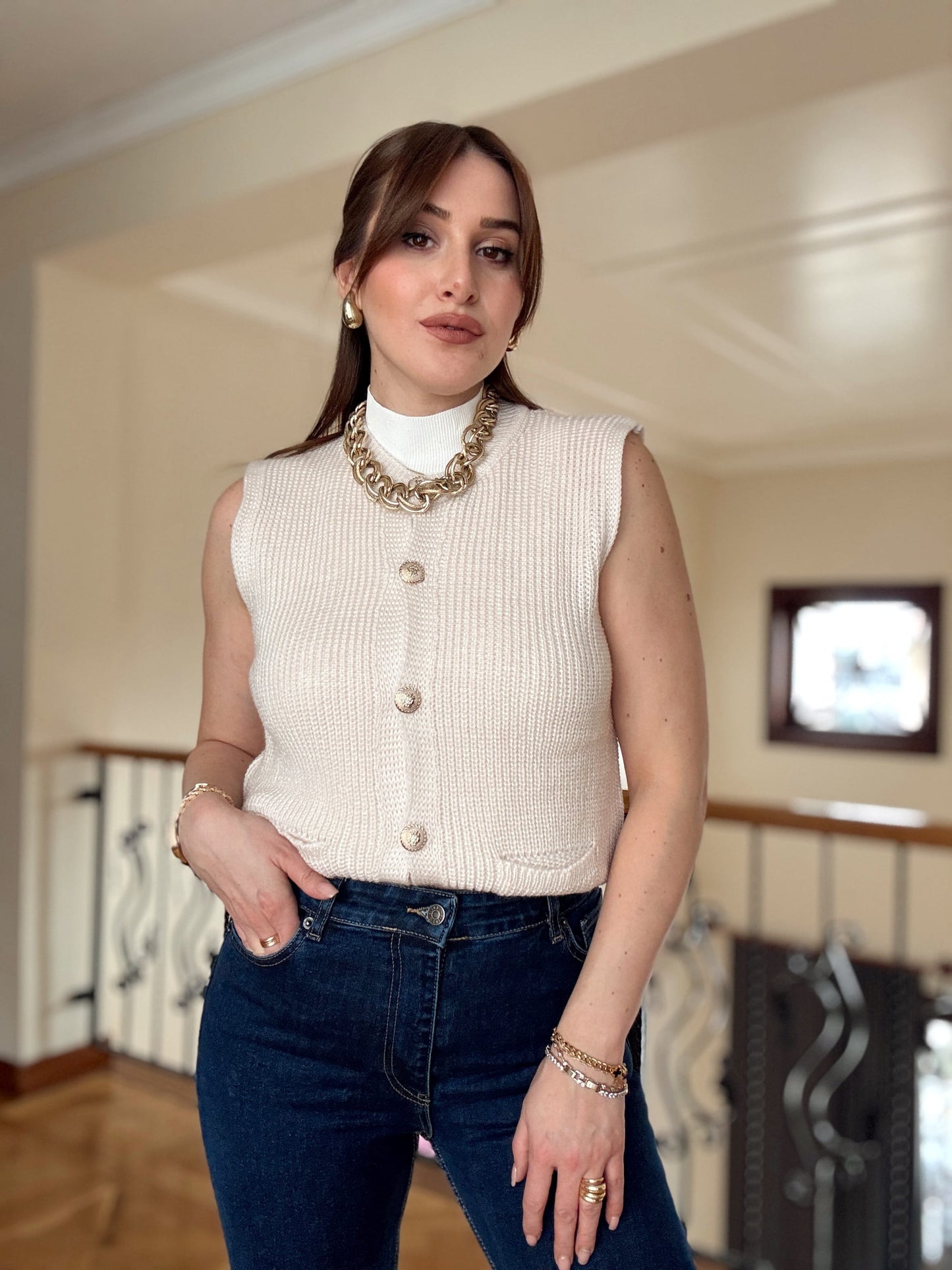 Gold düğme detaylı Süveter Bej