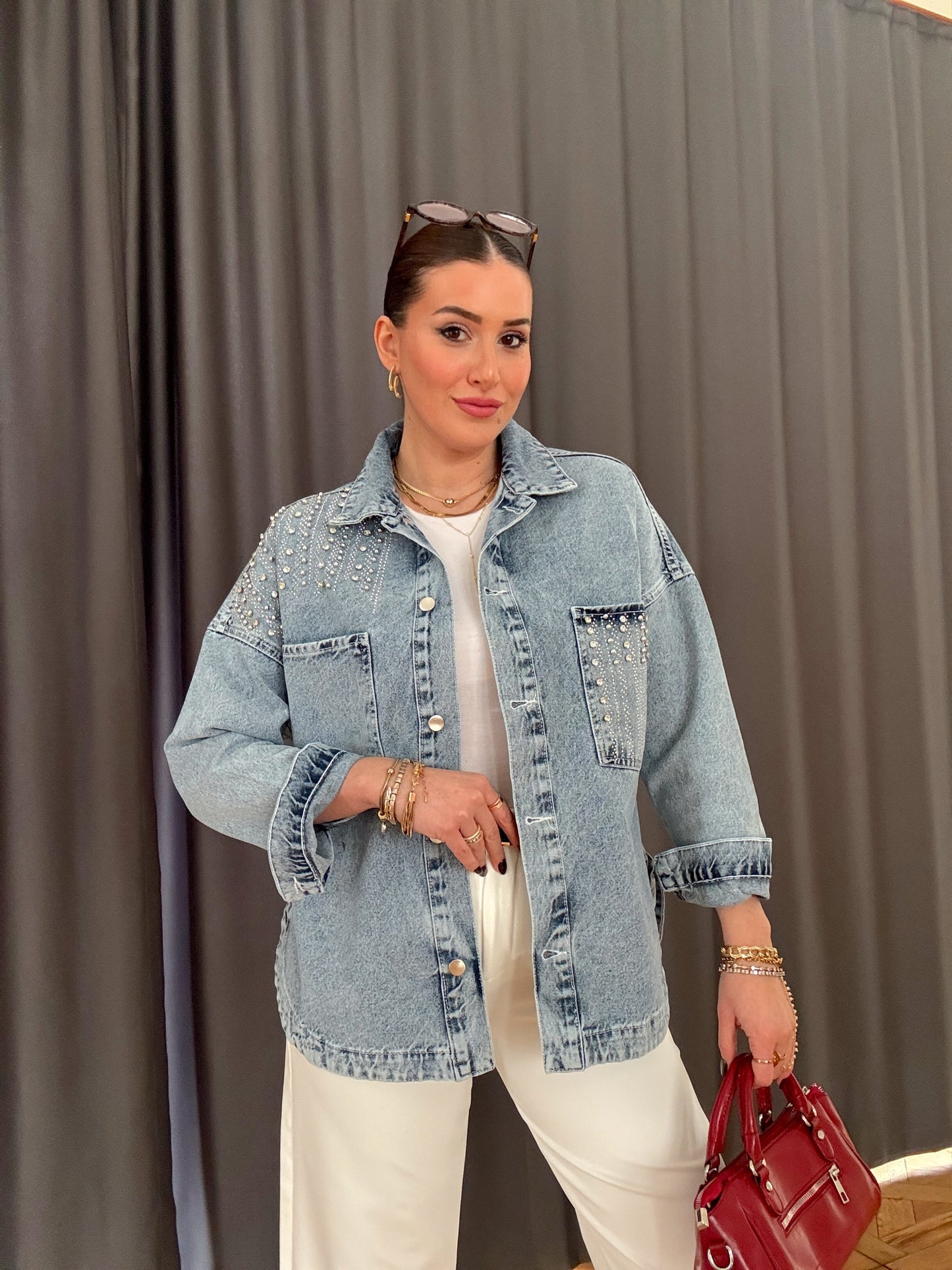 Maxwel cep ve omuz taş detaylı kot ceket BUZ MAVİ