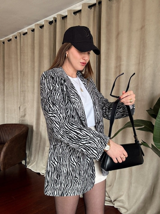 Zebra Desenli Kaşe Ceket - SİYAH