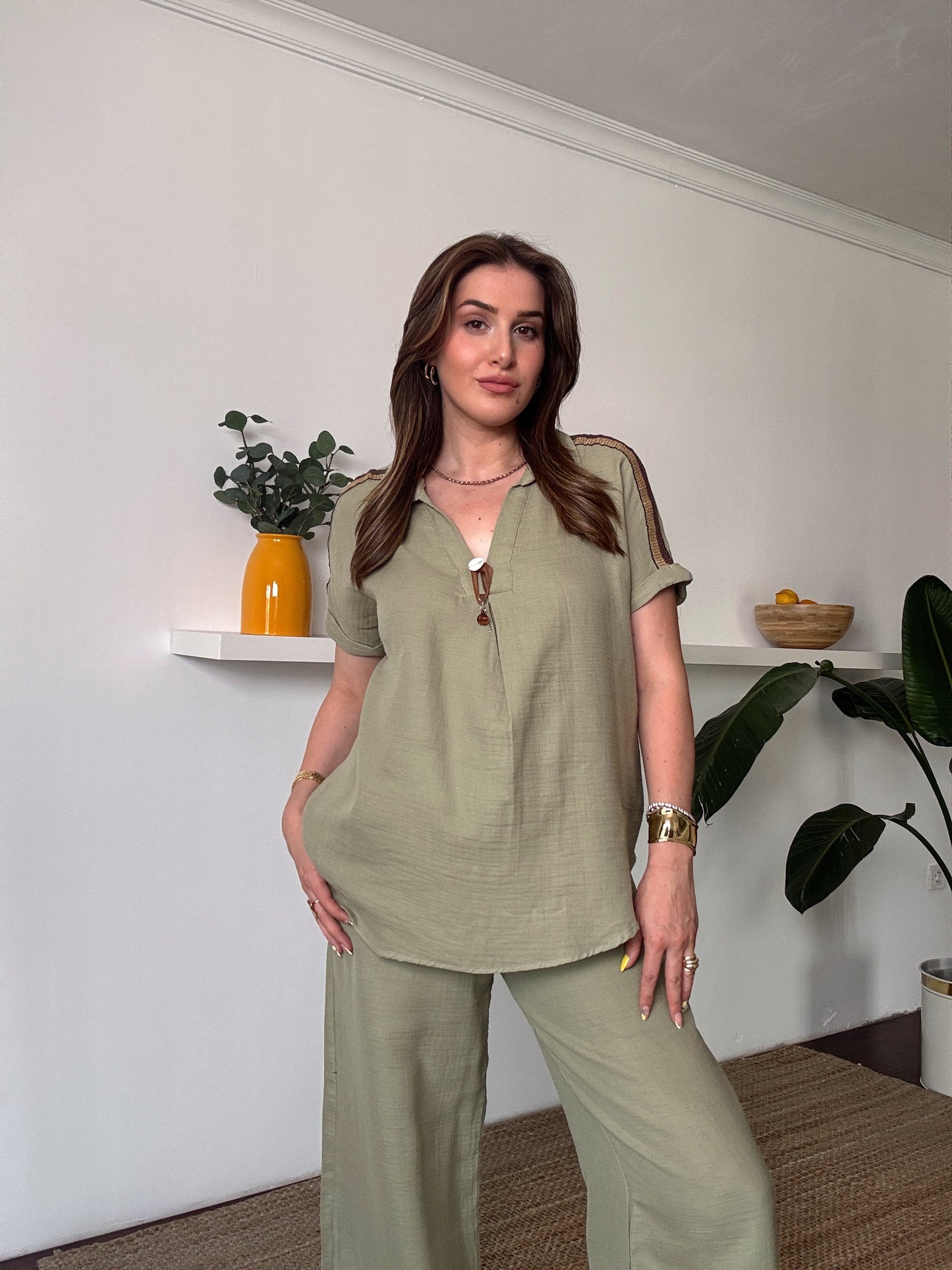 Broşlu Müslin Gömlek Haki