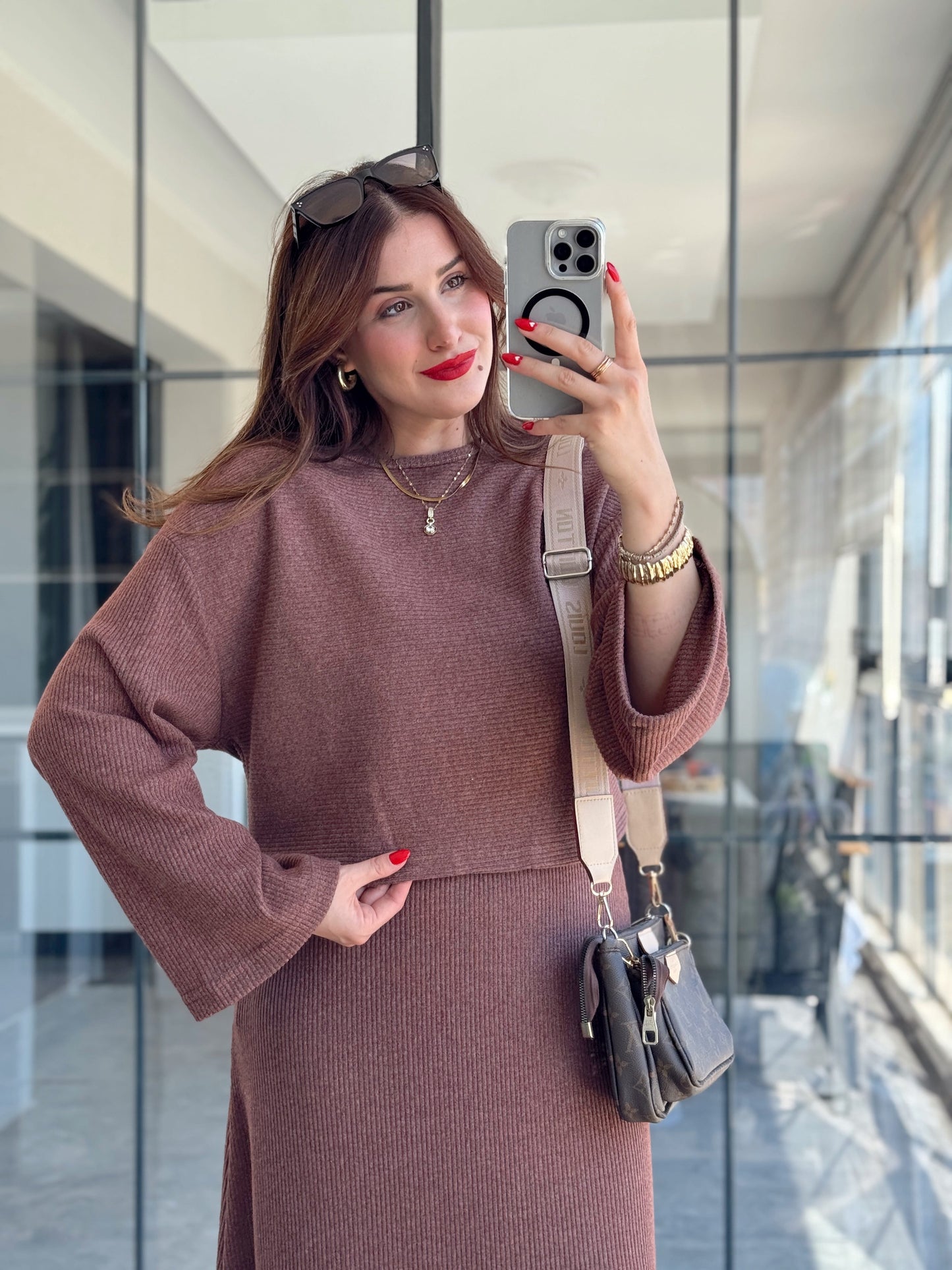Fitilli uzun kol etekli takım Kahve