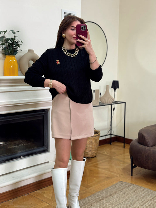 Saç örgü küçük ayıcık işlemeli kazak-SİYAH