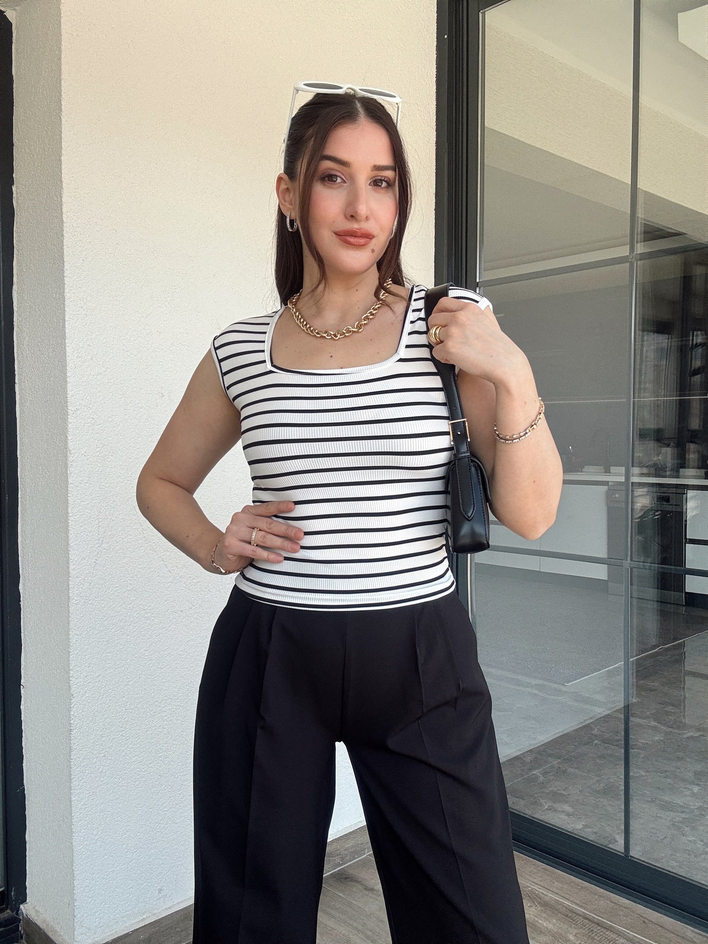 Kare Yaka Çizgili Crop - BEYAZ