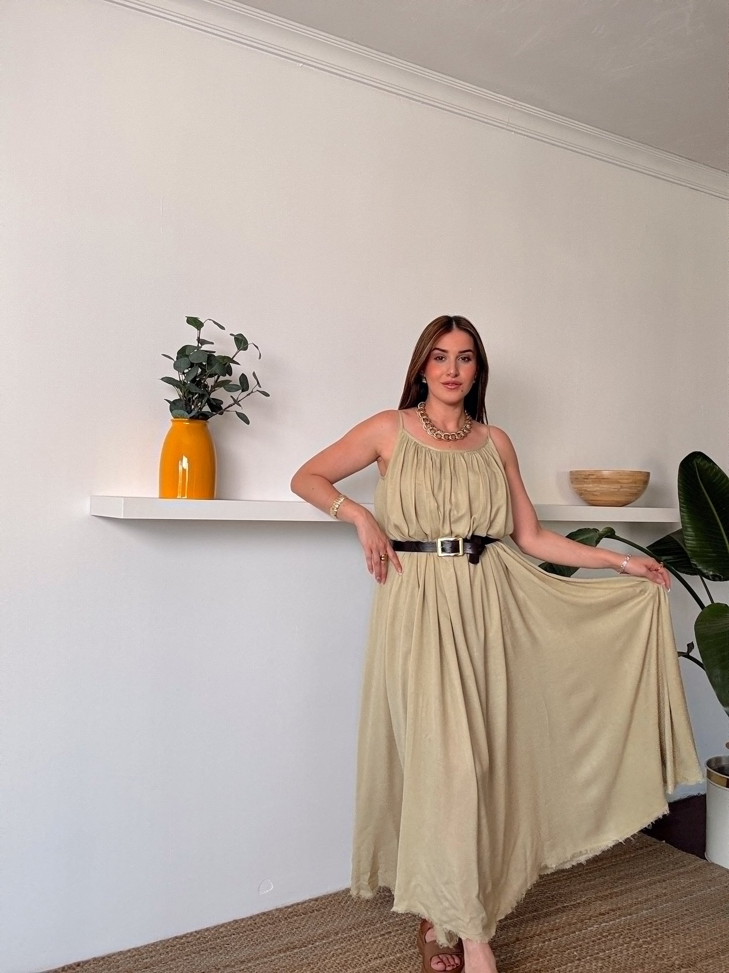 Viskon Vual İp Askılı Elbise Haki