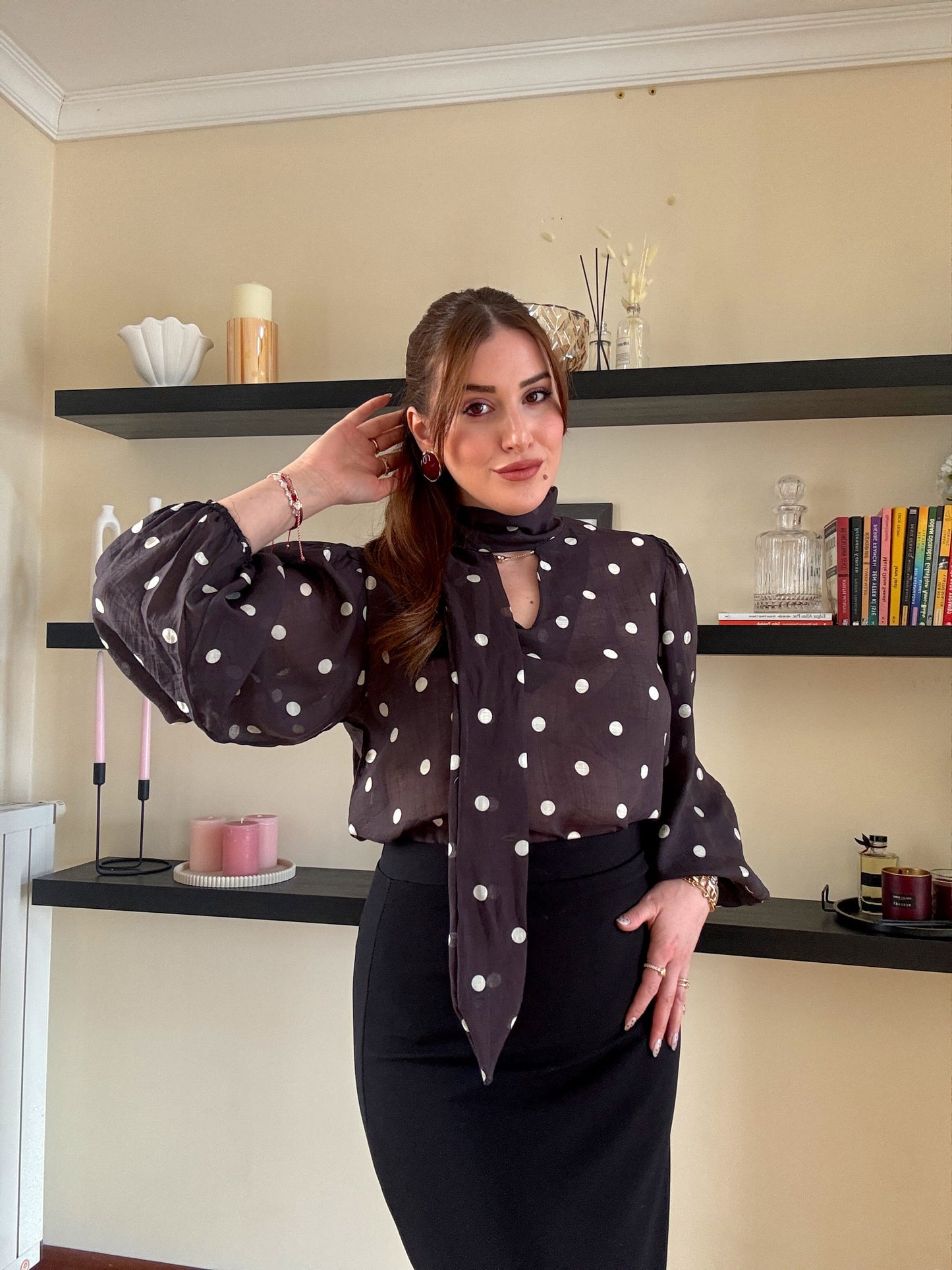 Puantiye desenli viskon gömlek Siyah