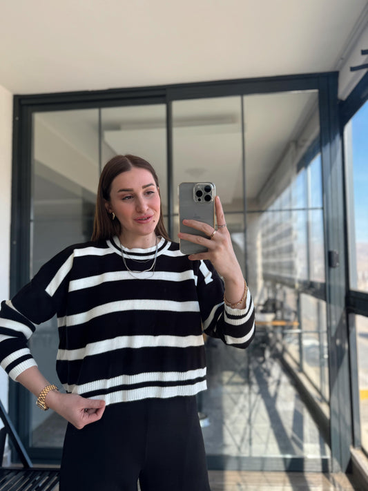 Emily Bisiklet Yaka Çizgili Oversize Kazak - SİYAH