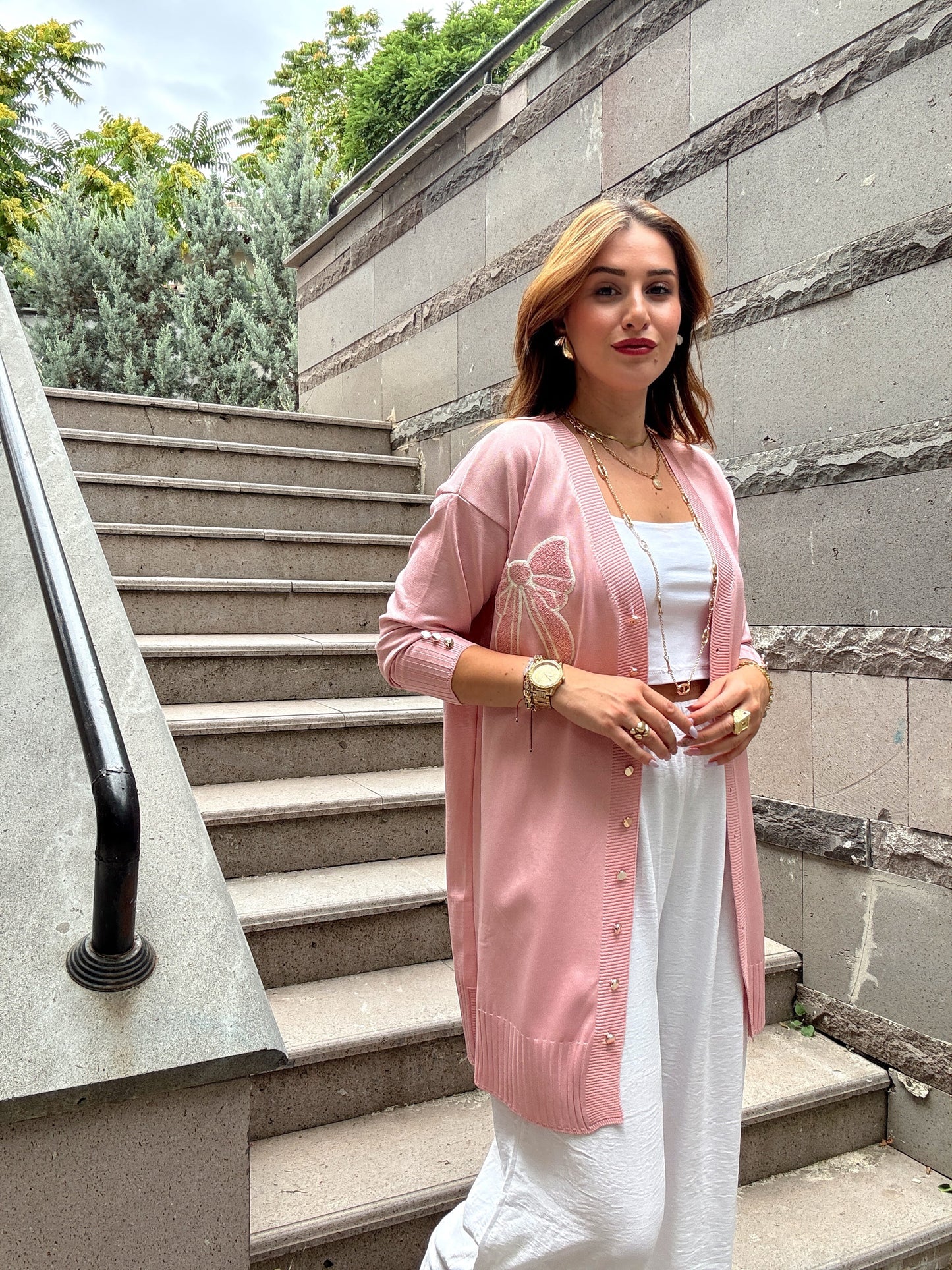 Kurdele detaylı kol düğmeli uzun hırka Pembe