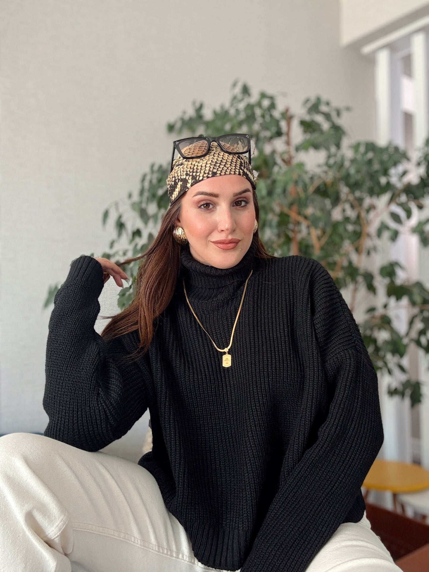 Balıkçı Yaka Selanik Örgü Kazak SİYAH