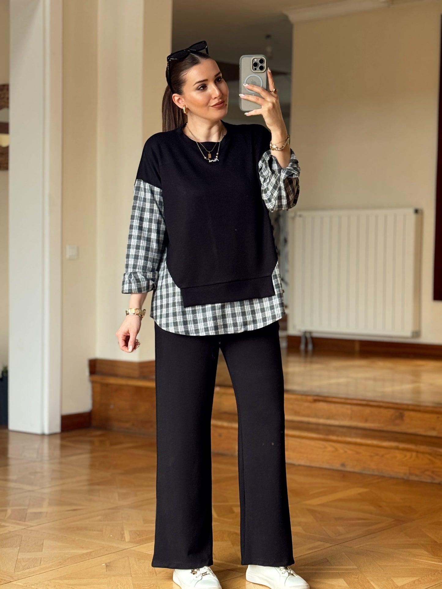 Ekose Desen Garnili Takım-SİYAH