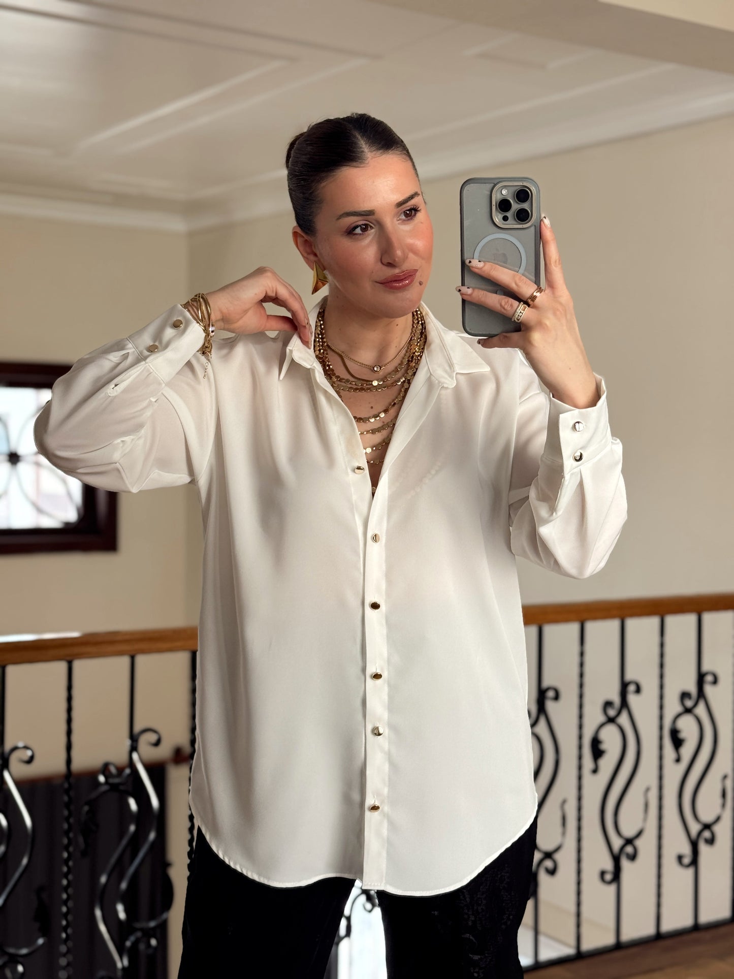 Geniş Manşetli Gömlek - BEYAZ