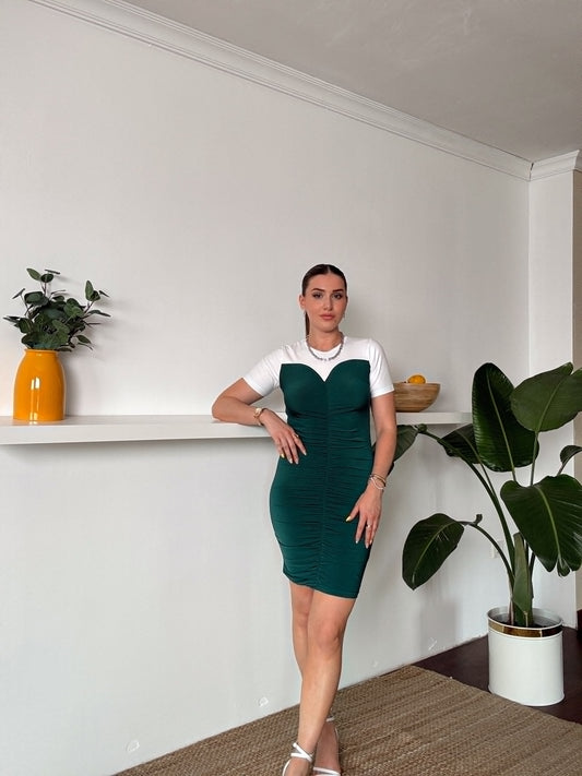 Kalp yaka sandy kumaş elbise YEŞİL