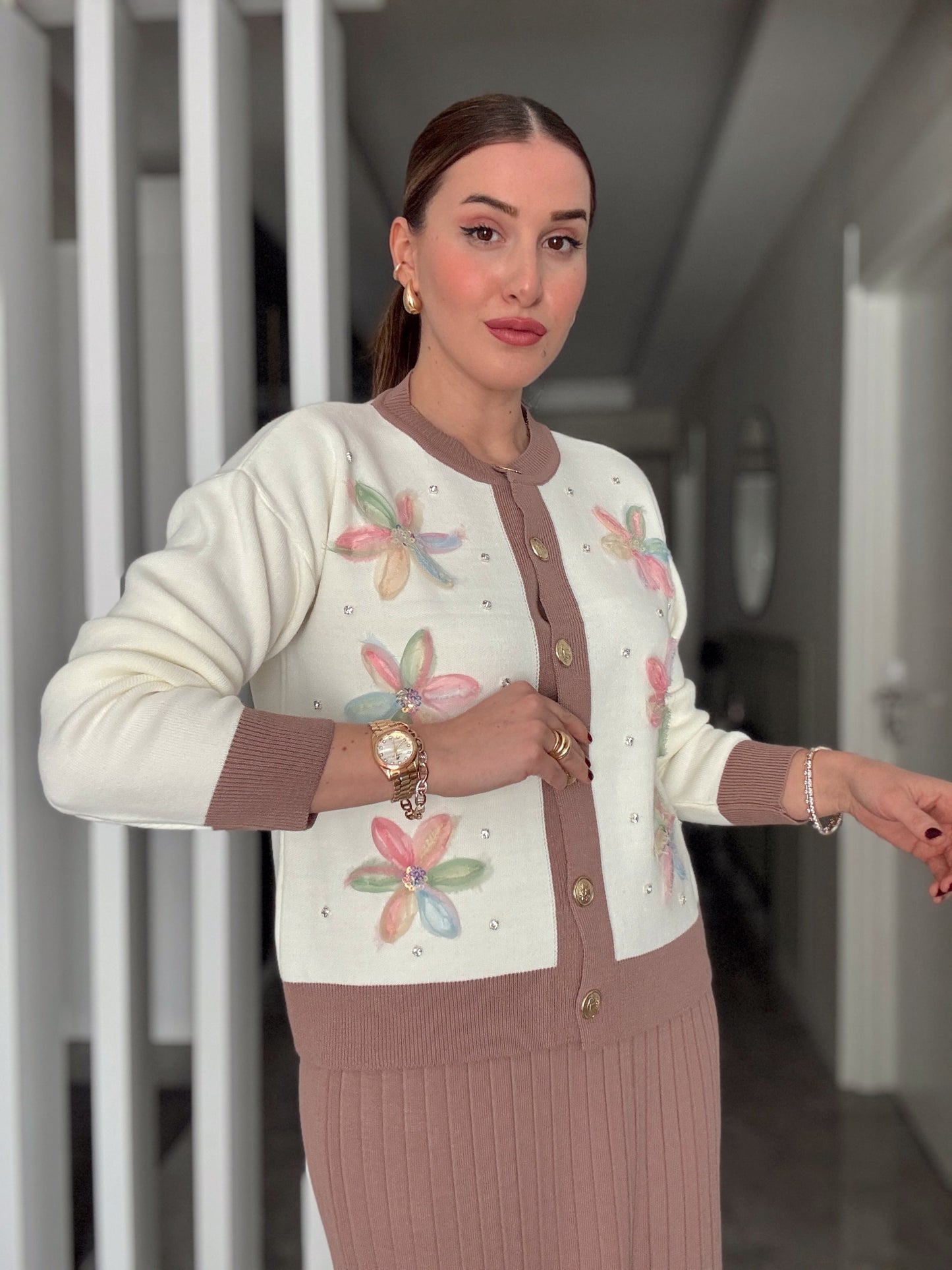Çiçekli Düğmeli Takım - PUDRA