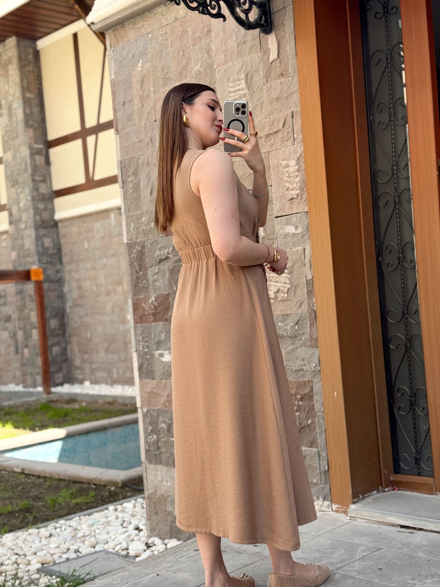 Keten düğmeli uzun elbise CAMEL