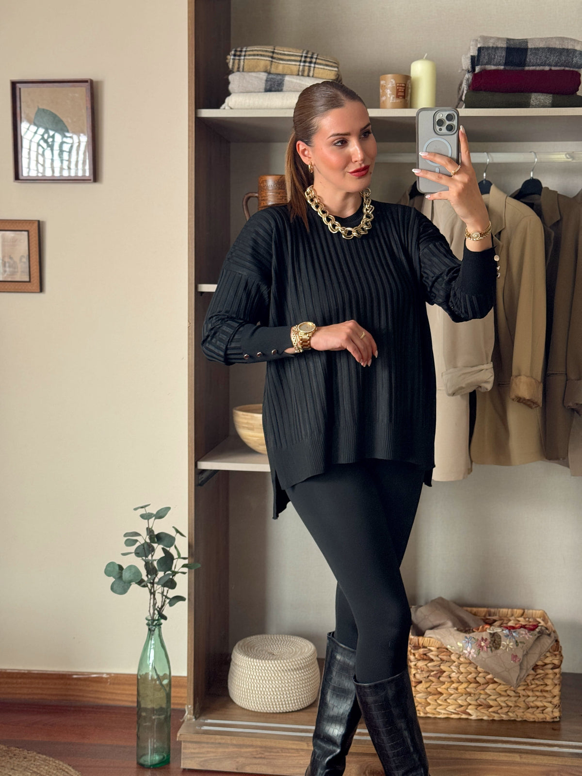 Oversize kesim düğmeli bol kazak Siyah