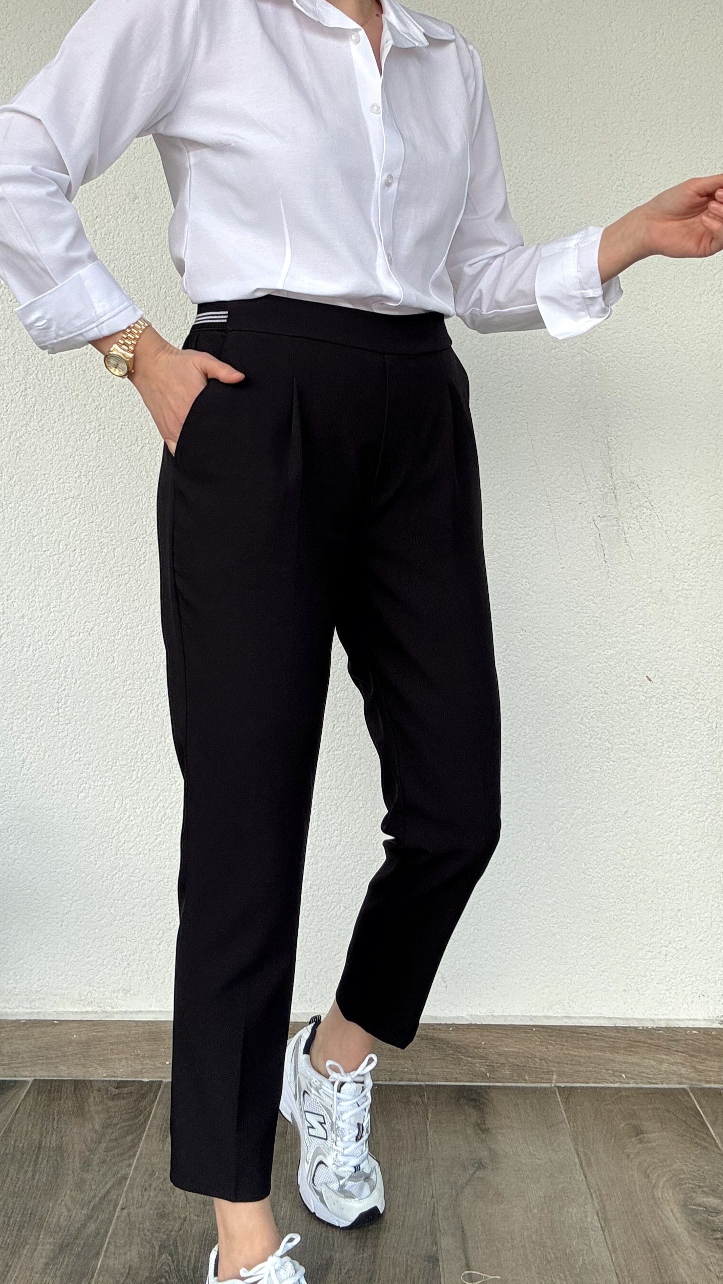 Önü Pileli Bel Çizgi Lastikli Pantolon - SİYAH