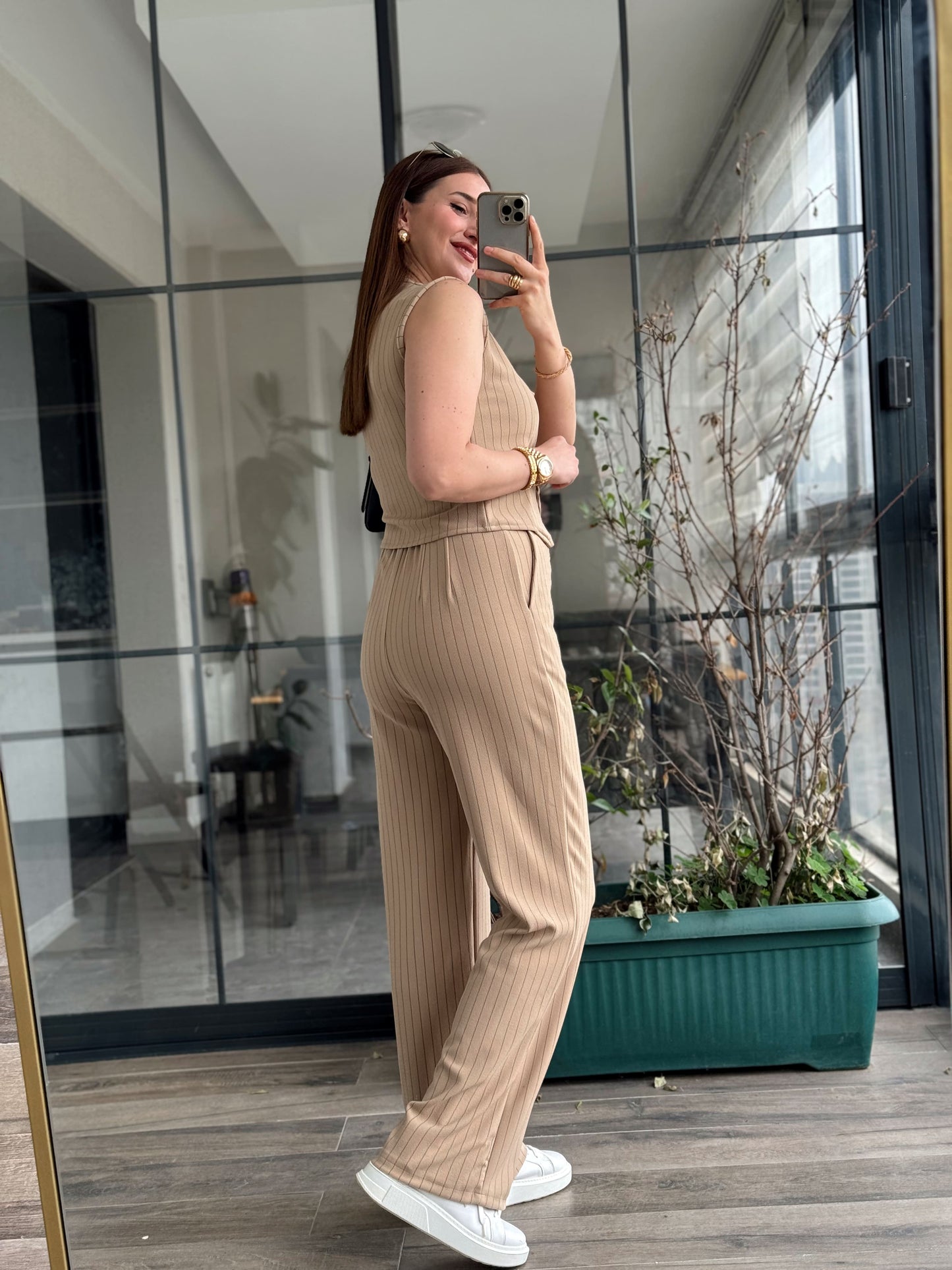 Çizgili Yelekli Takım - BEJ
