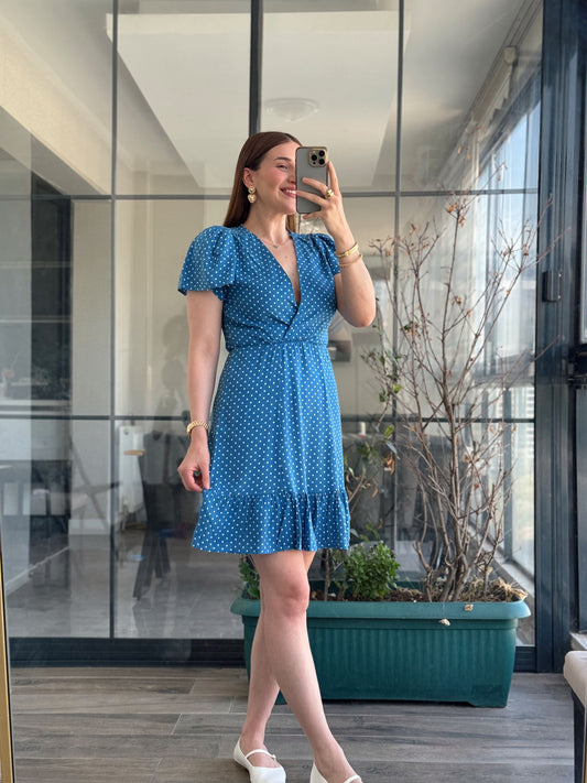 Kruvaze Yaka Puantiyeli Elbise - MAVİ