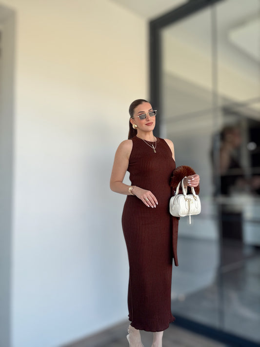 Yaka Peluş Taşlı Jile Takım Kahve